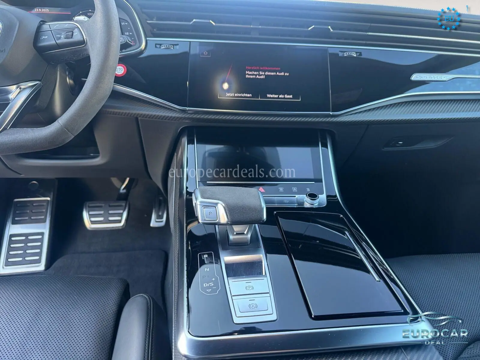 Audi RSQ8