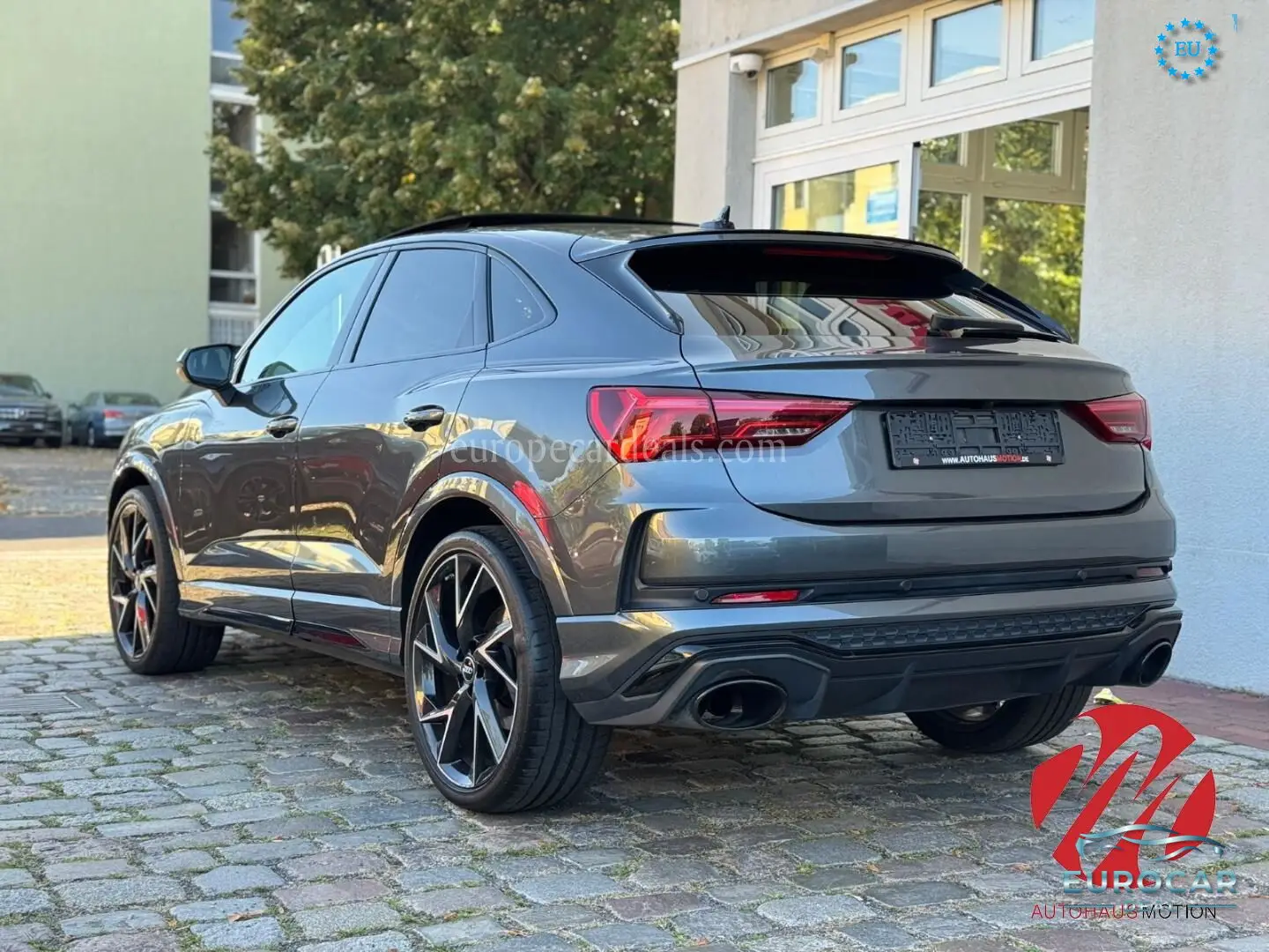 Audi RSQ3