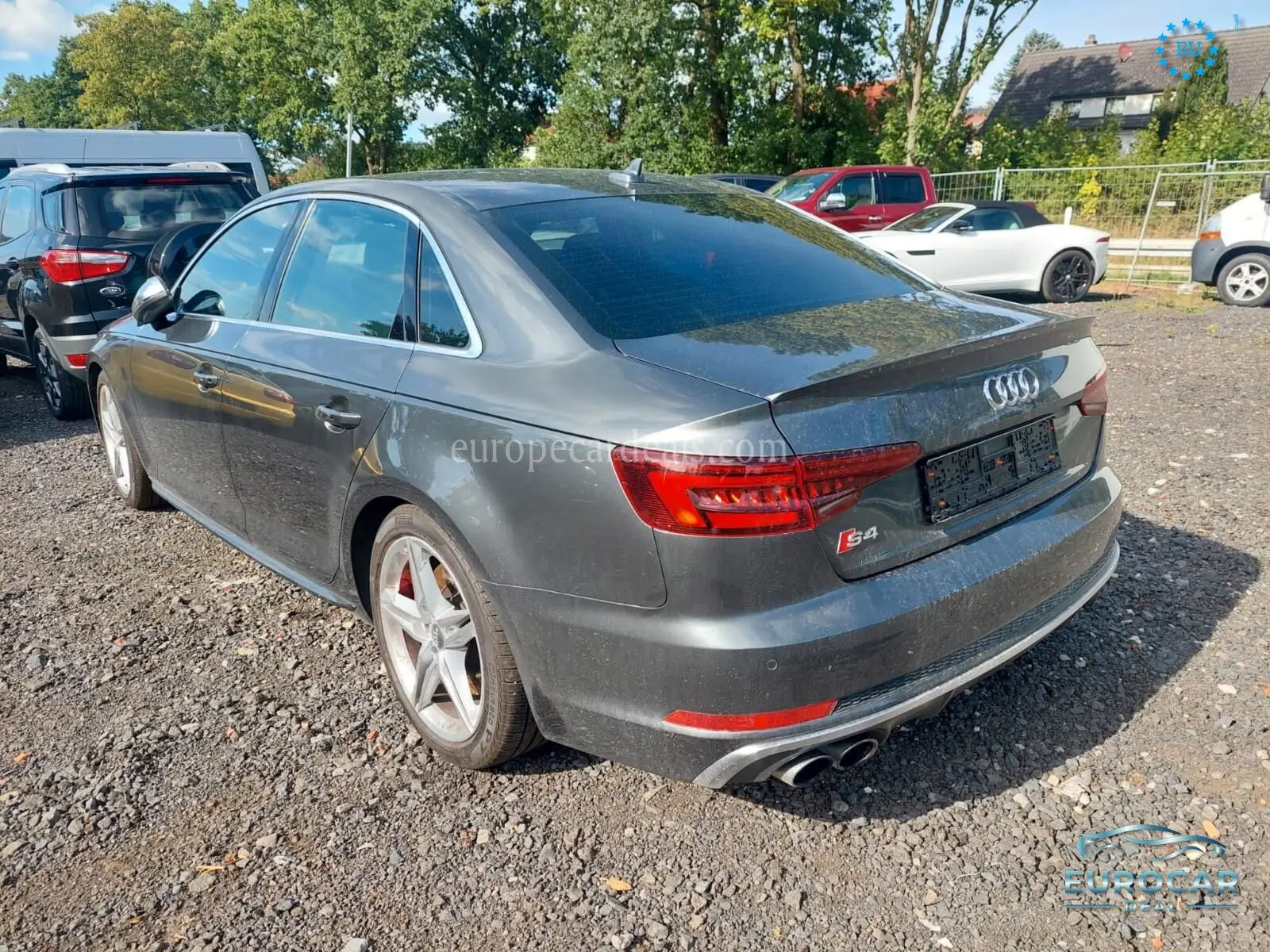 Audi S4