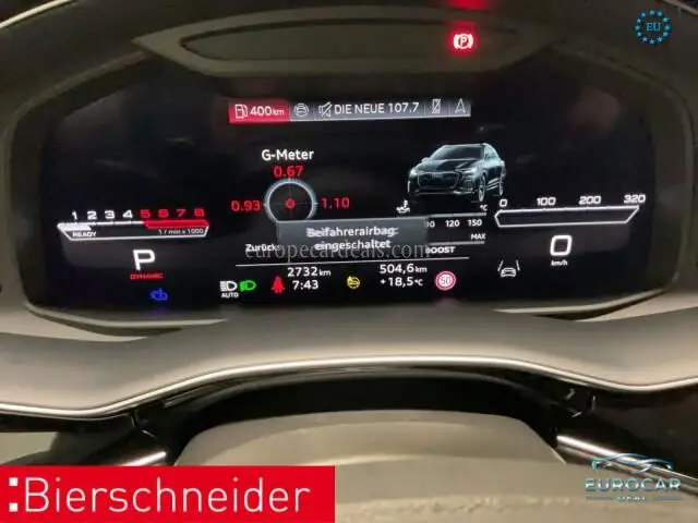 Audi RSQ8