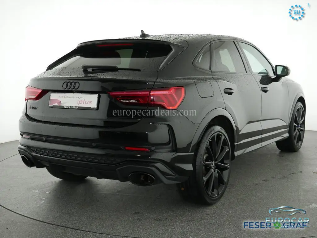 Audi RSQ3