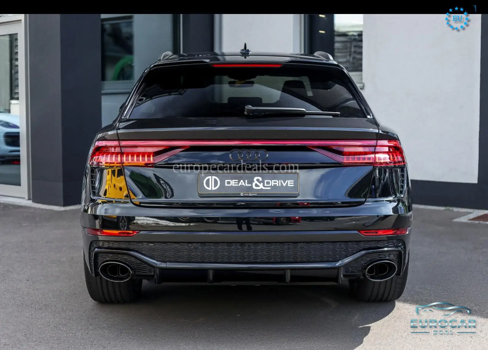 Audi RSQ8