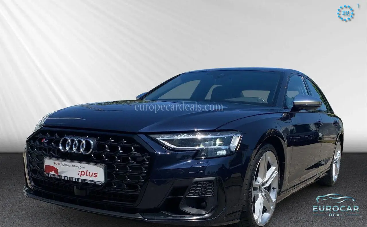 Audi S8