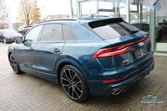 Audi SQ8