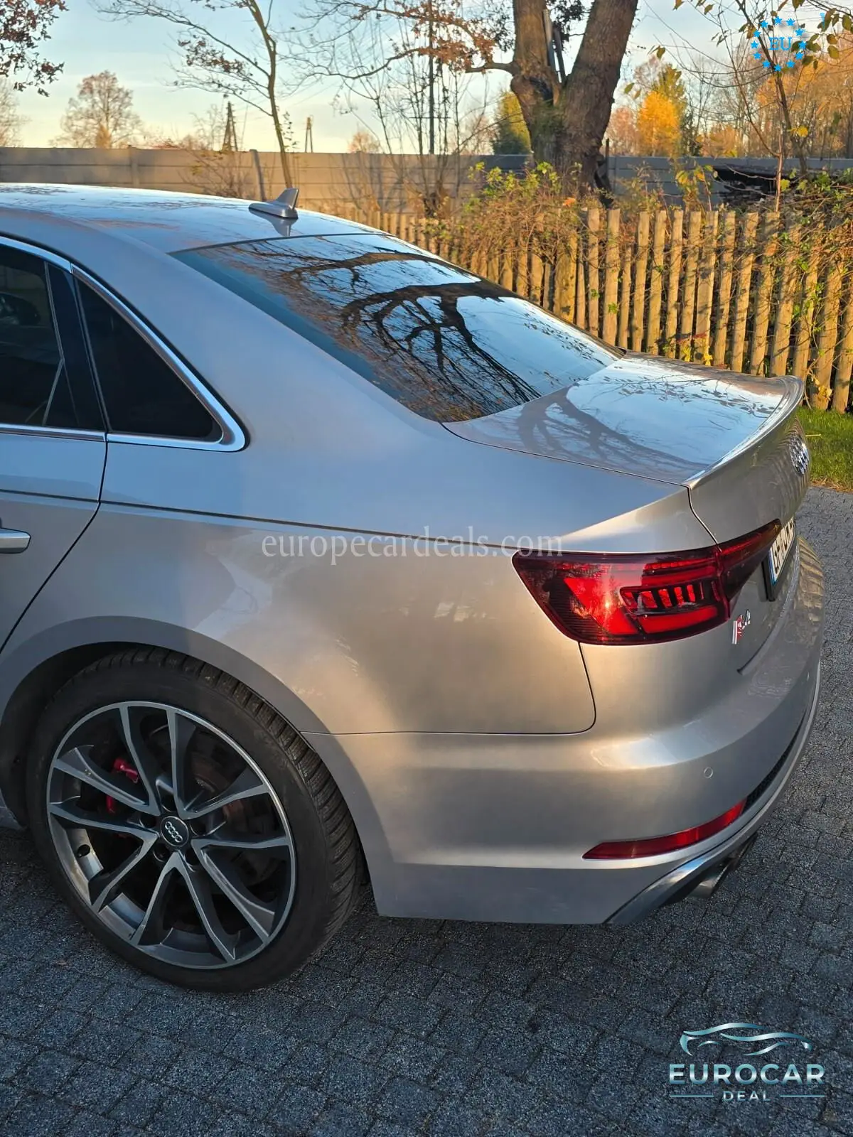 Audi S4