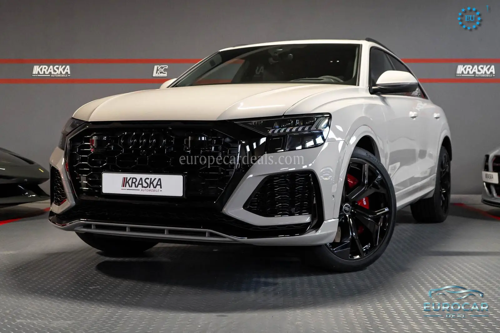 Audi RSQ8
