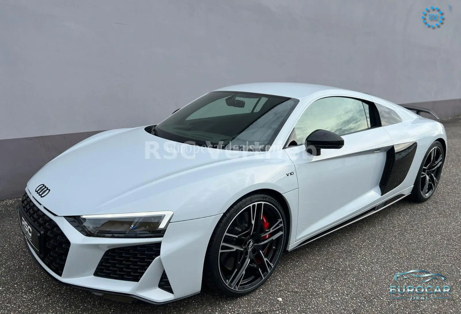 Audi R8