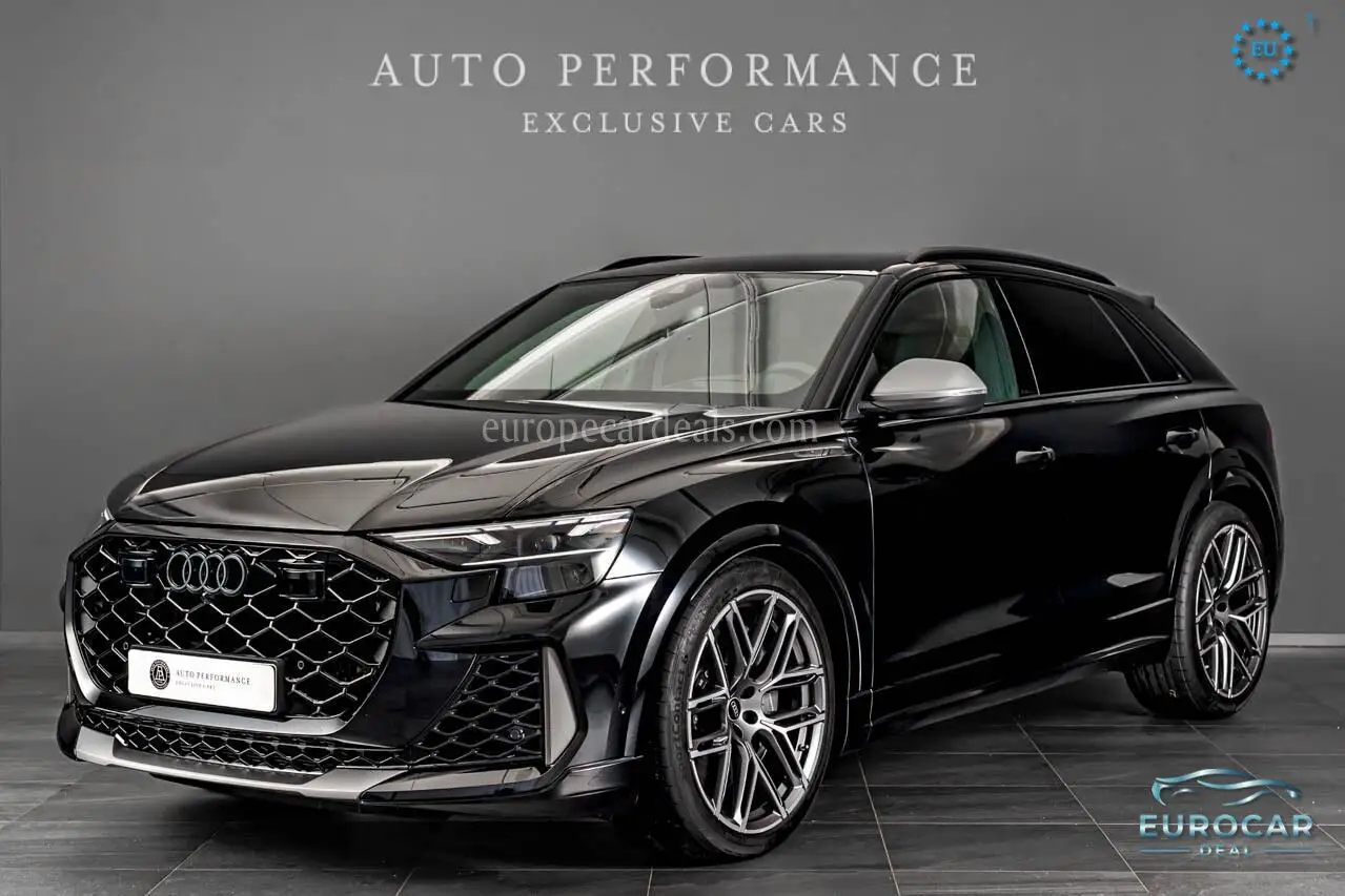 Audi RSQ8