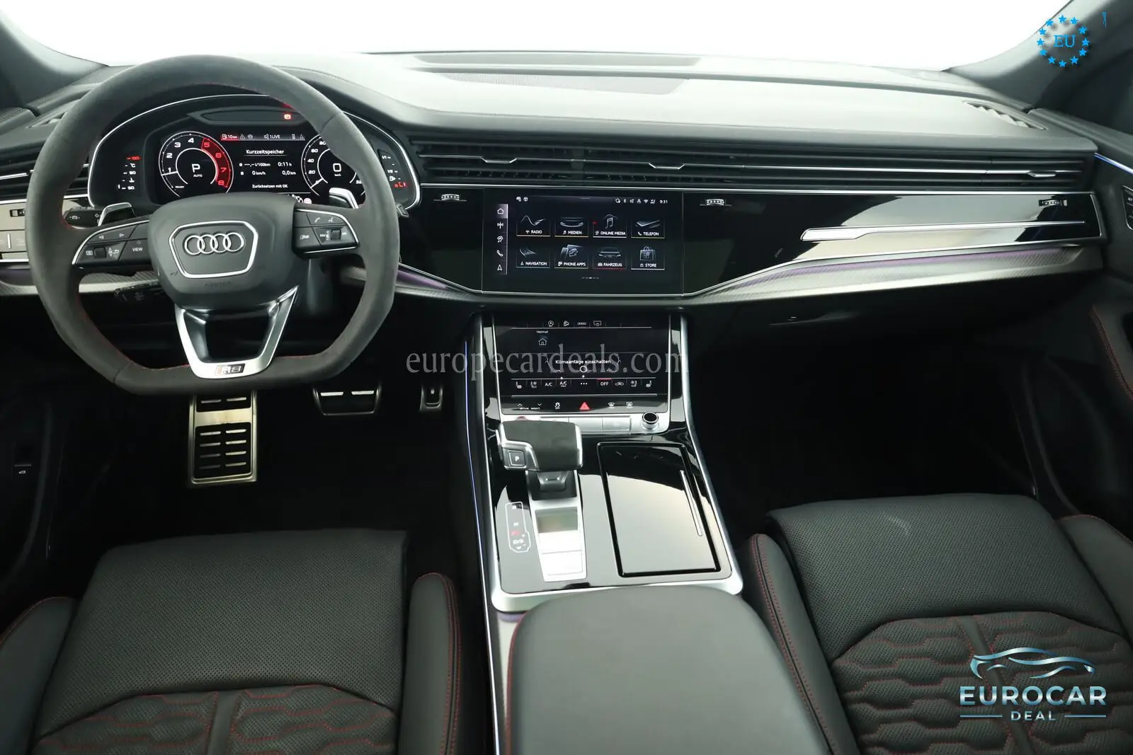 Audi RSQ8
