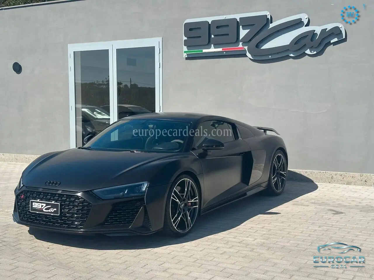Audi R8