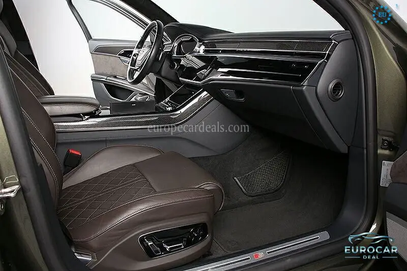 Audi S8