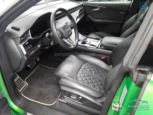 Audi SQ8