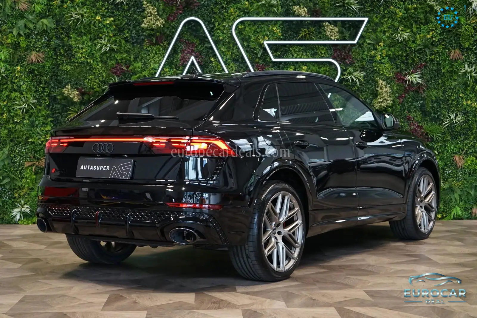 Audi RSQ8
