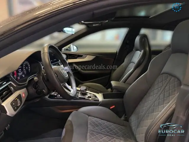 Audi S5