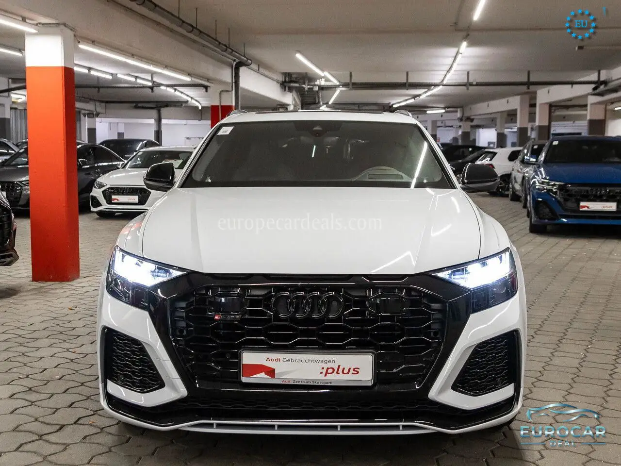 Audi RSQ8