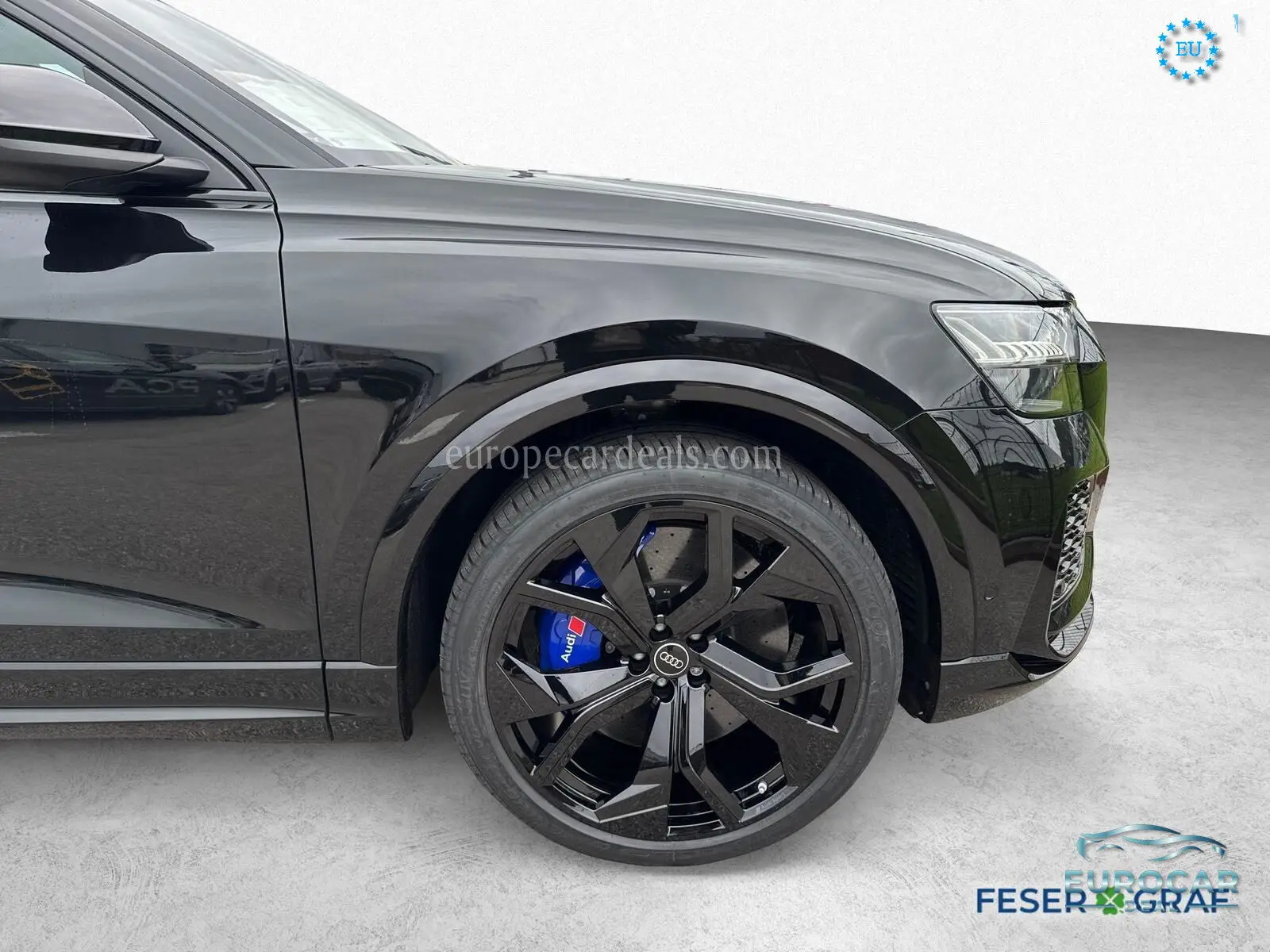 Audi RSQ8
