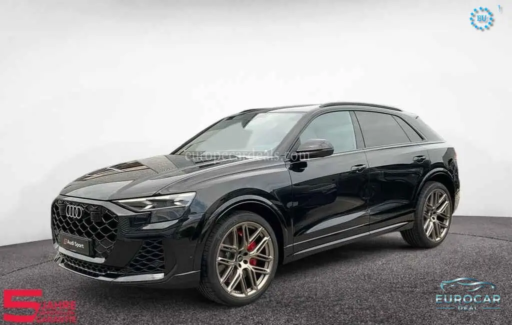 Audi RSQ8