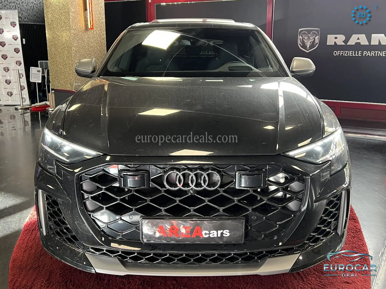 Audi RSQ8