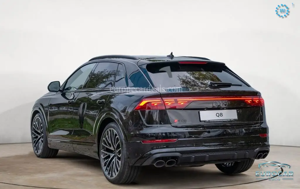 Audi SQ8