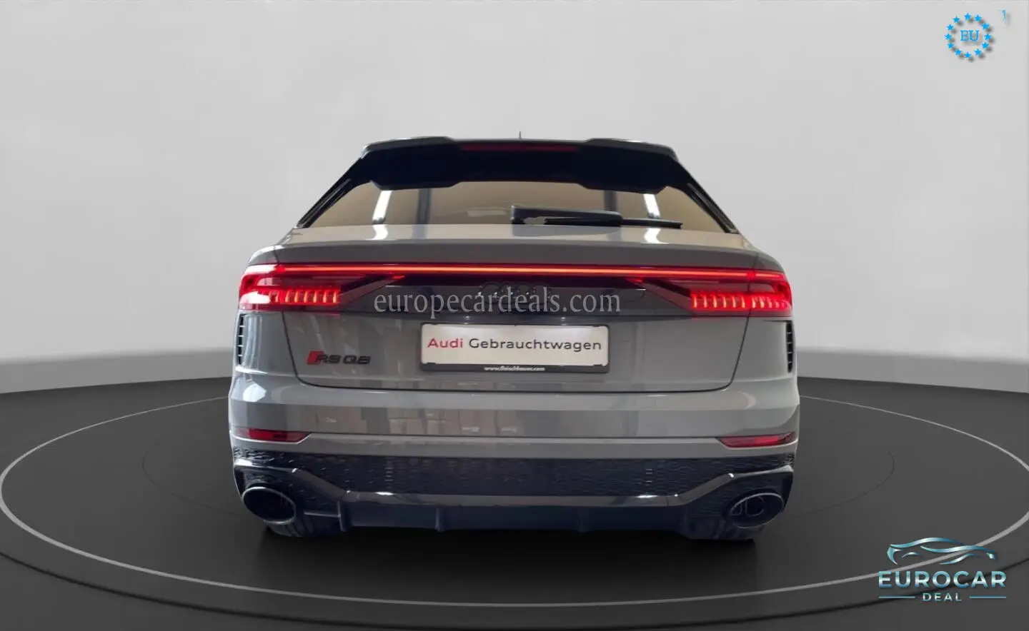 Audi RSQ8