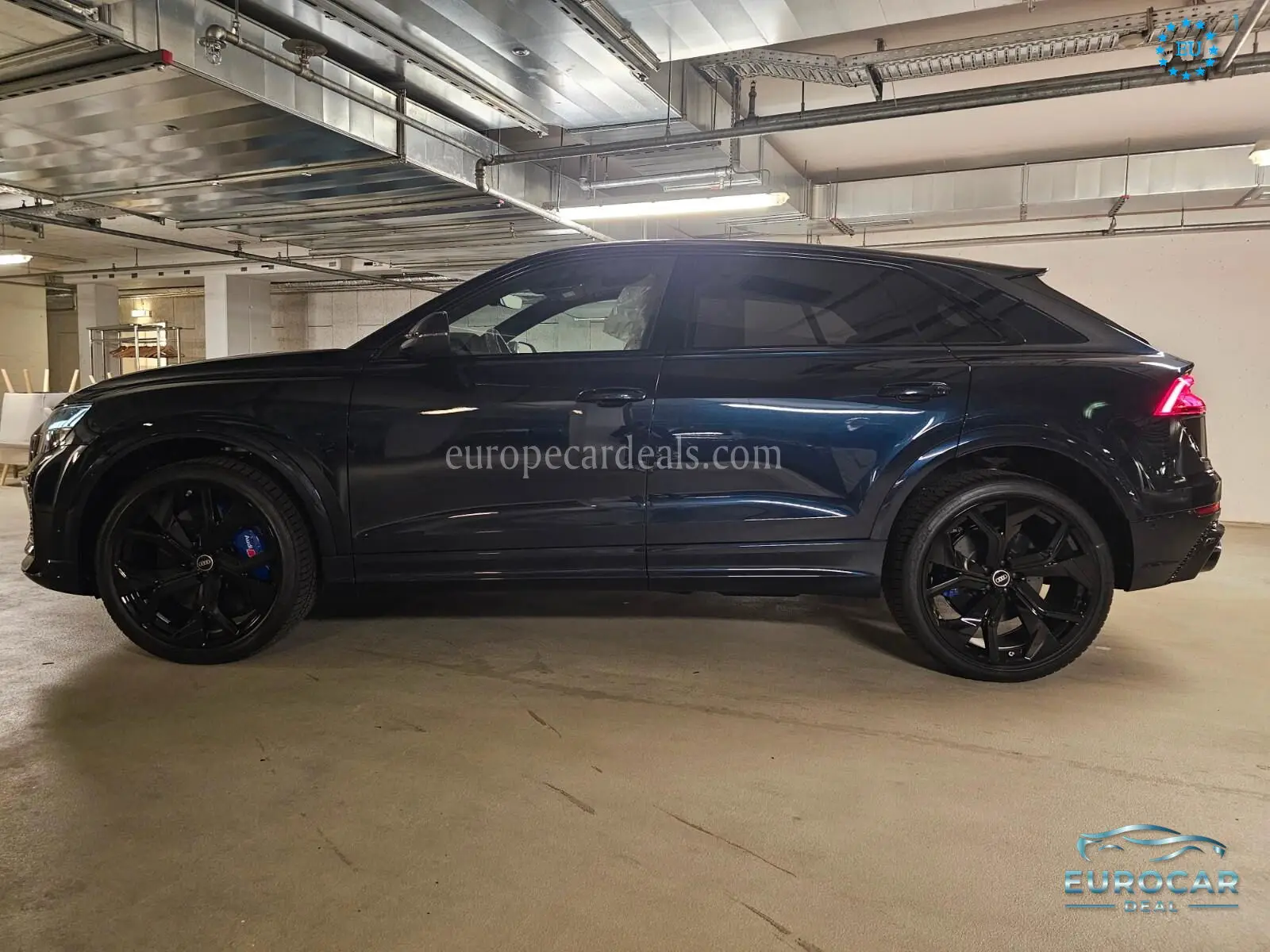 Audi RSQ8