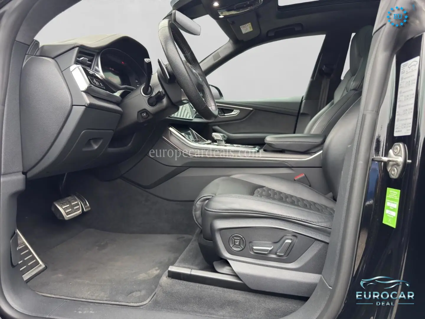 Audi RSQ8