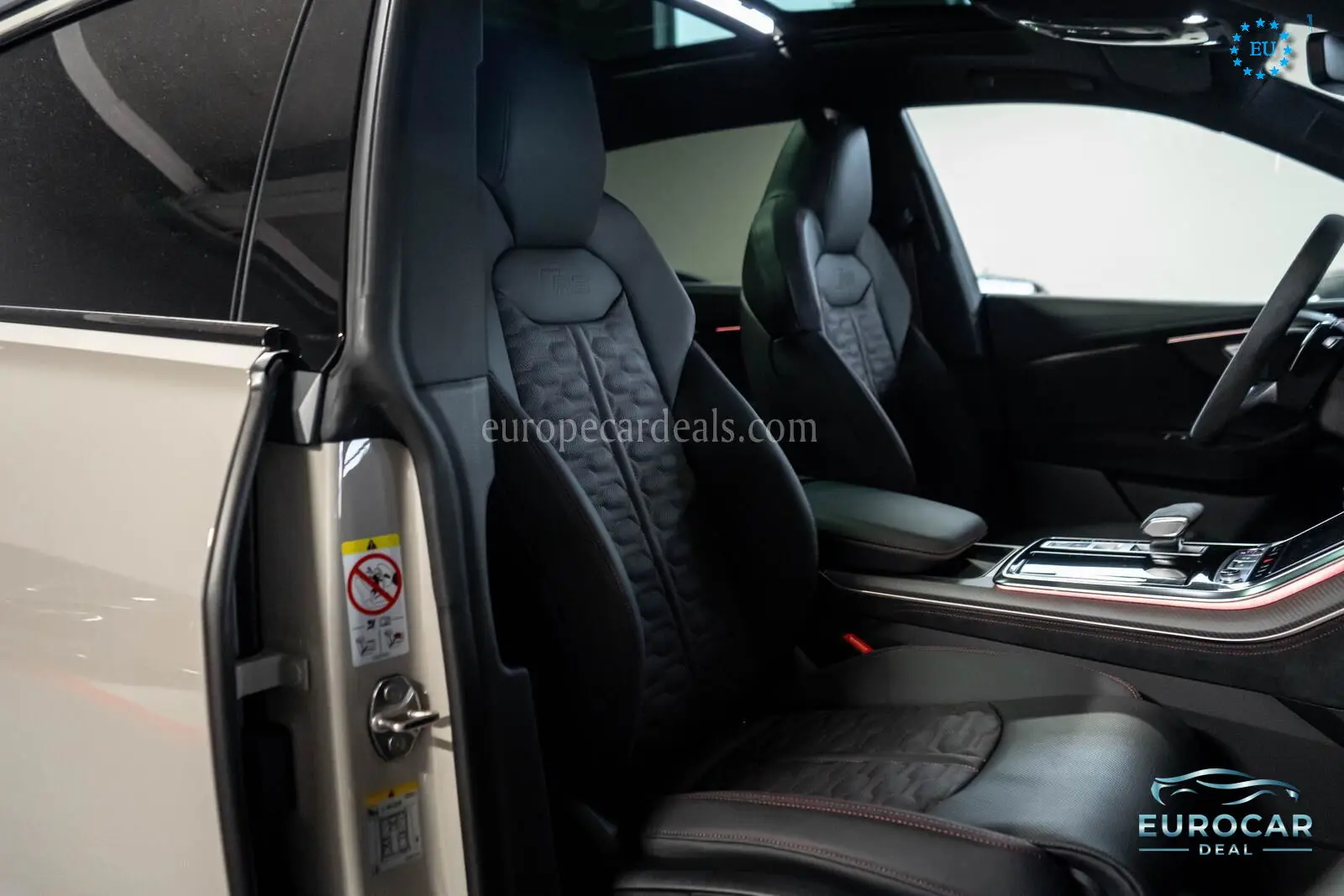 Audi RSQ8