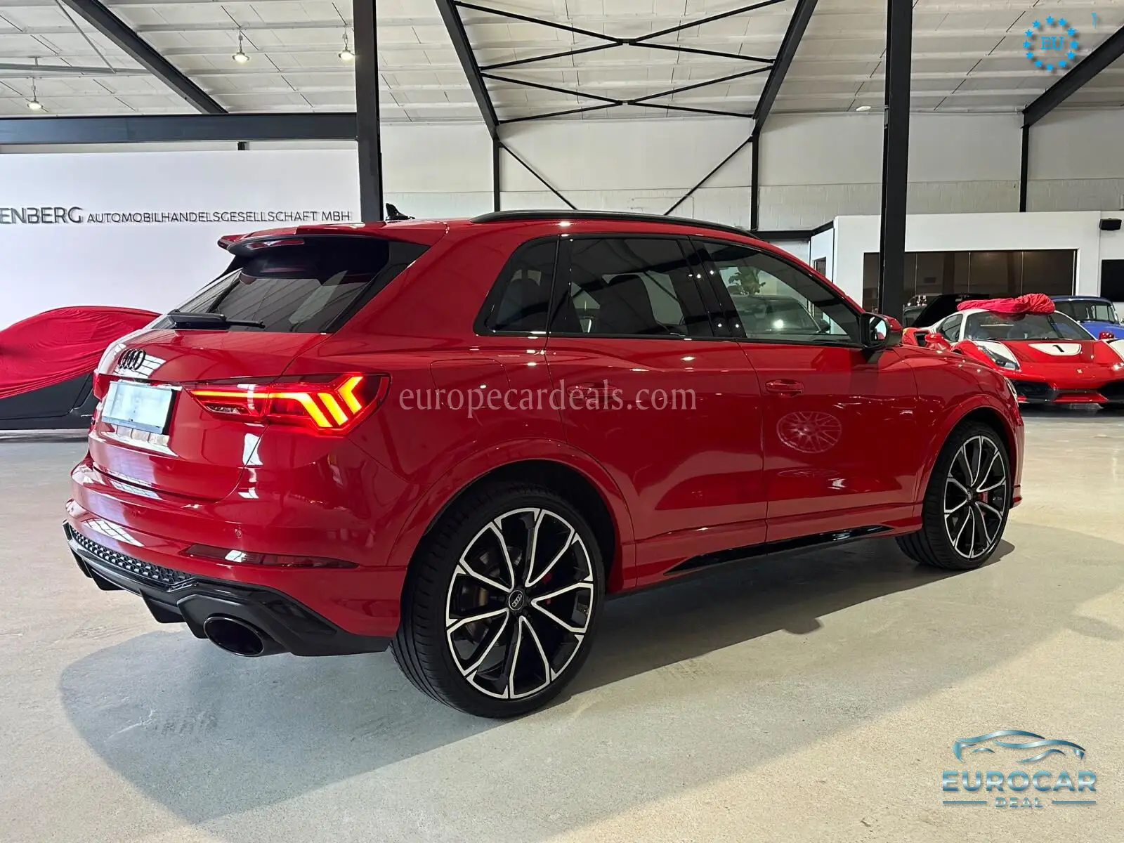 Audi RSQ3