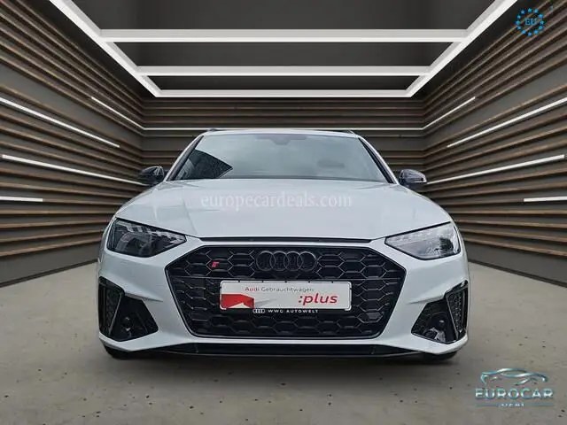 Audi S4