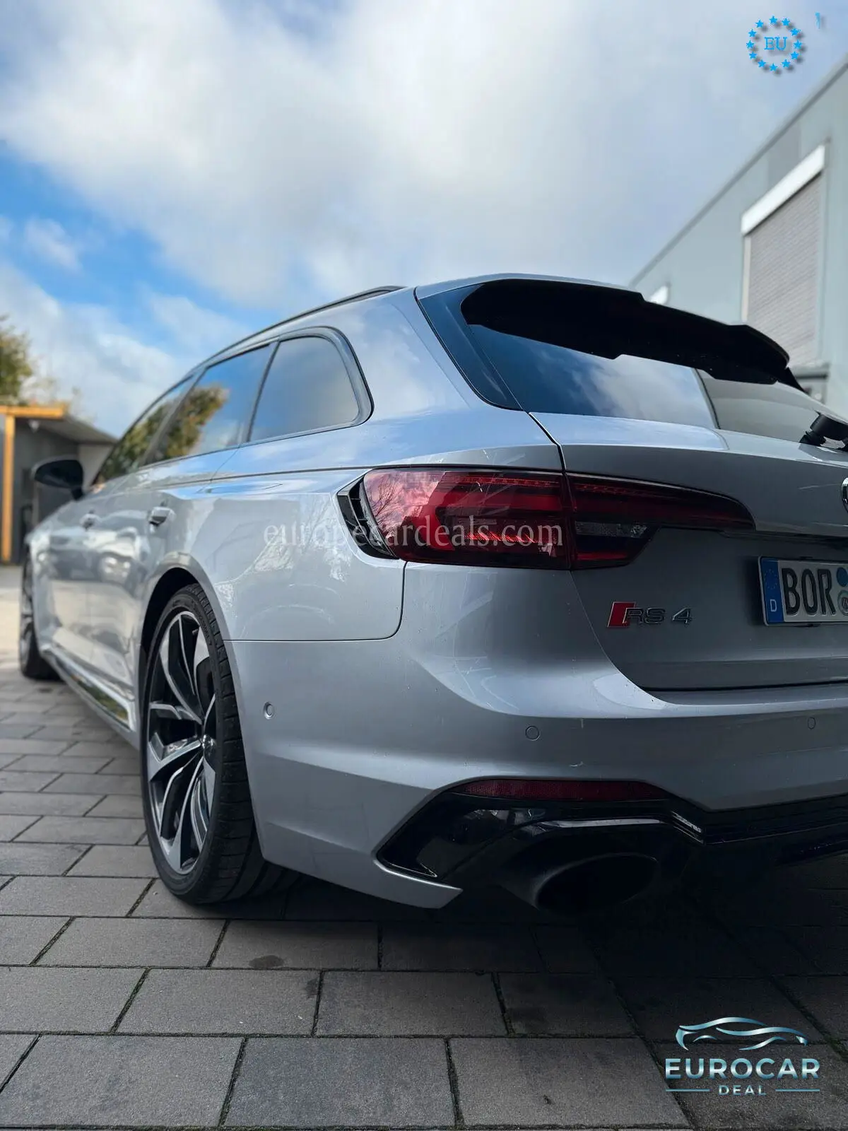 Audi RS4