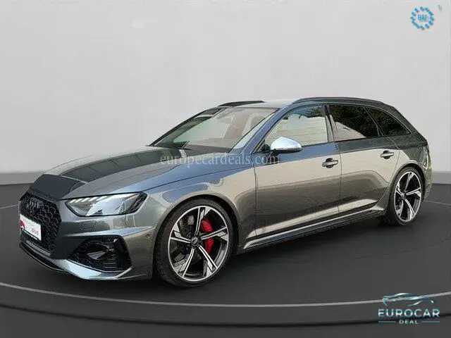 Audi RS4