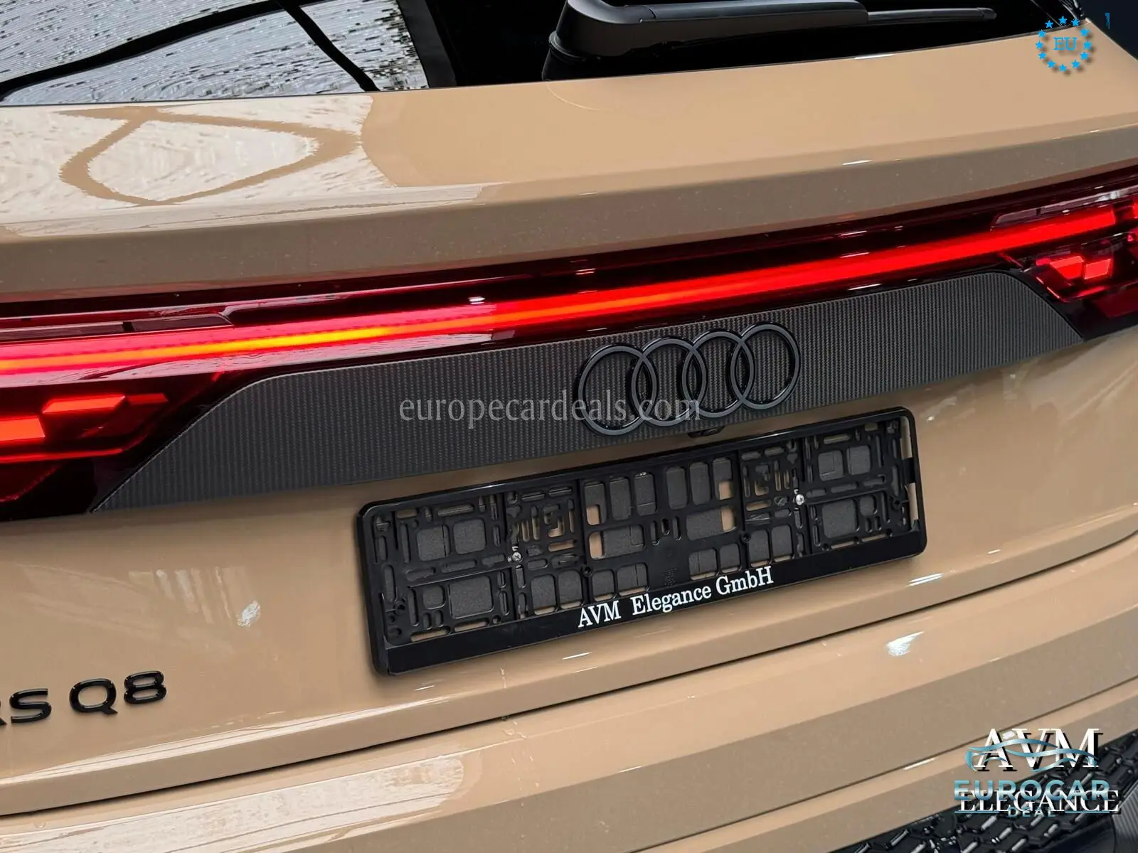 Audi RSQ8