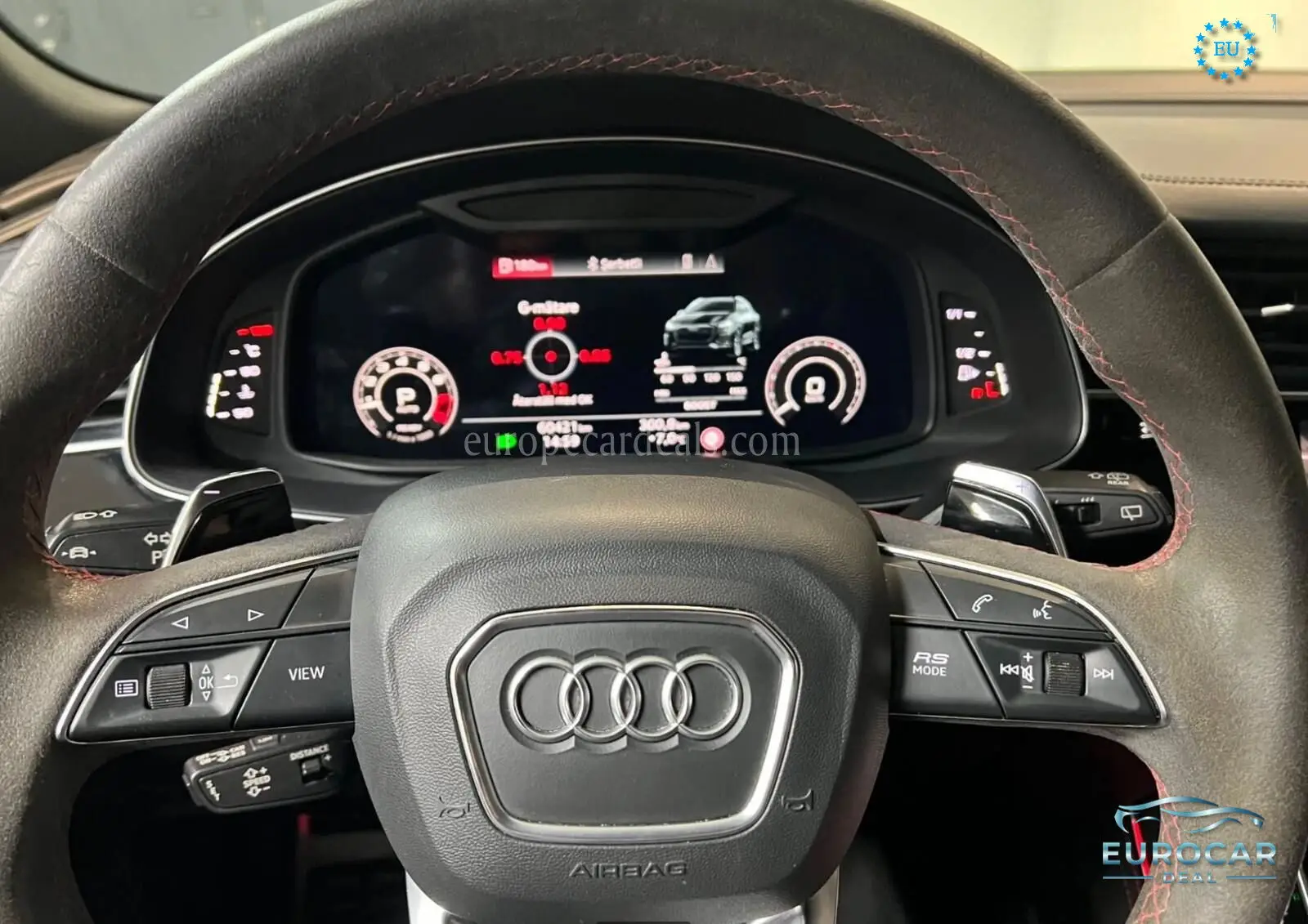 Audi RSQ8