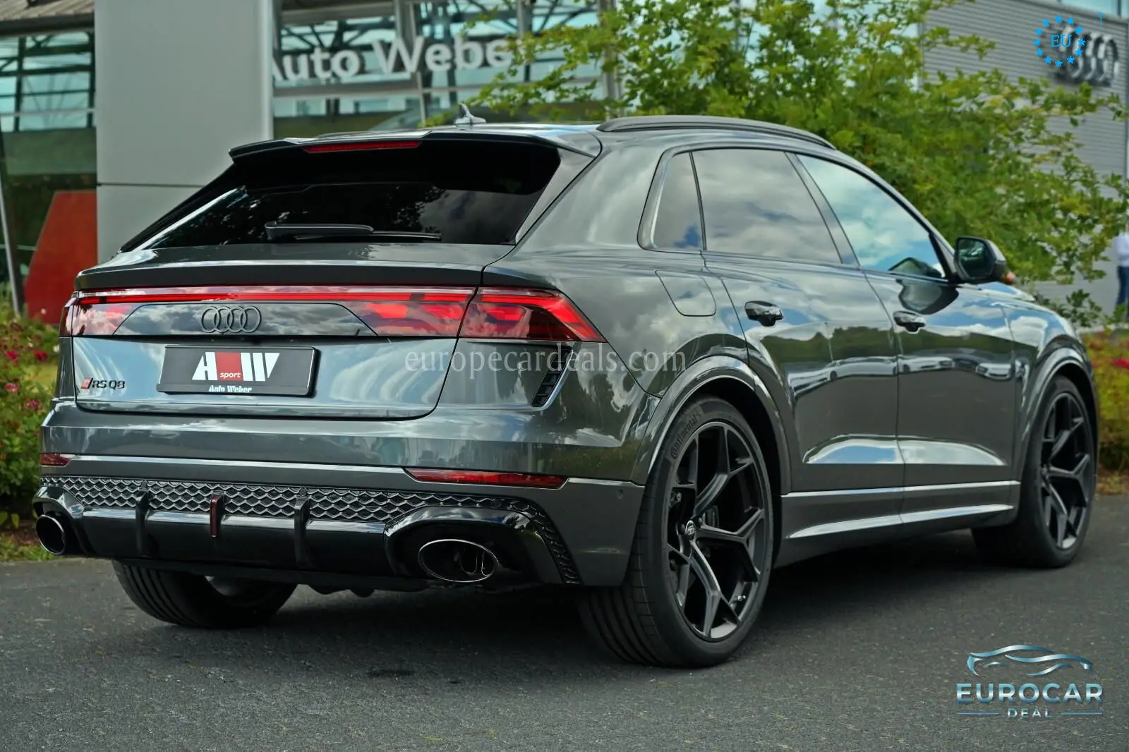 Audi RSQ8