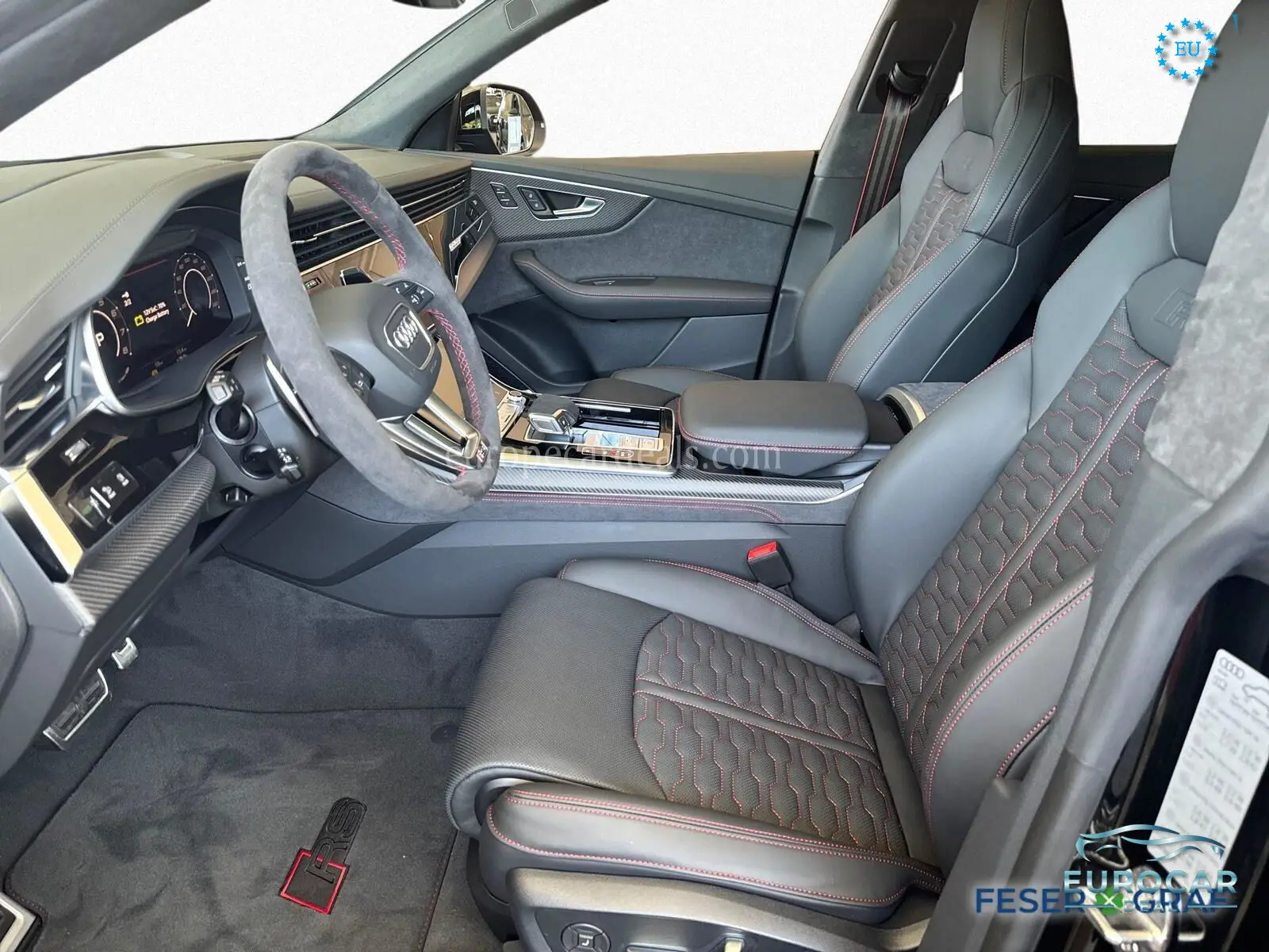 Audi RSQ8