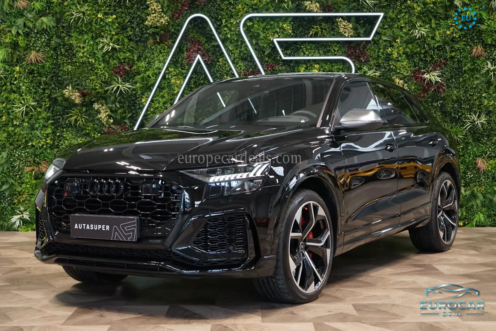 Audi RSQ8