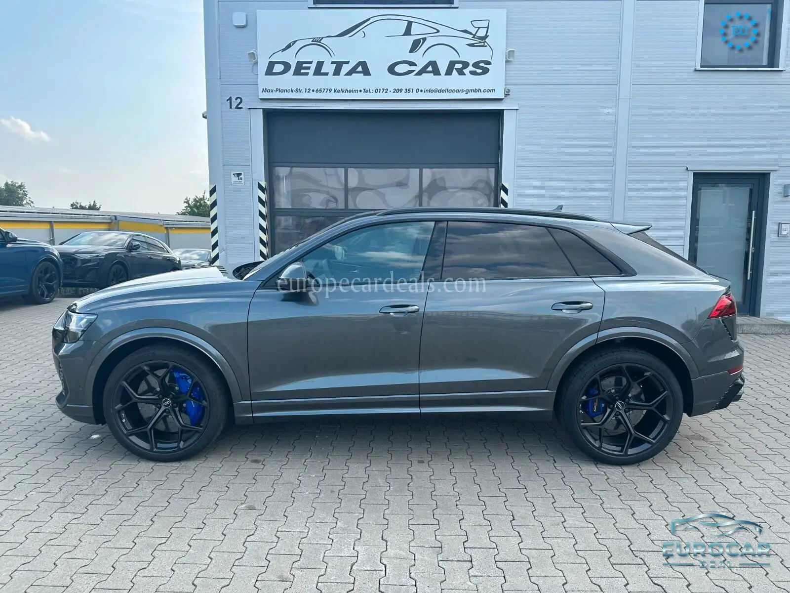 Audi RSQ8