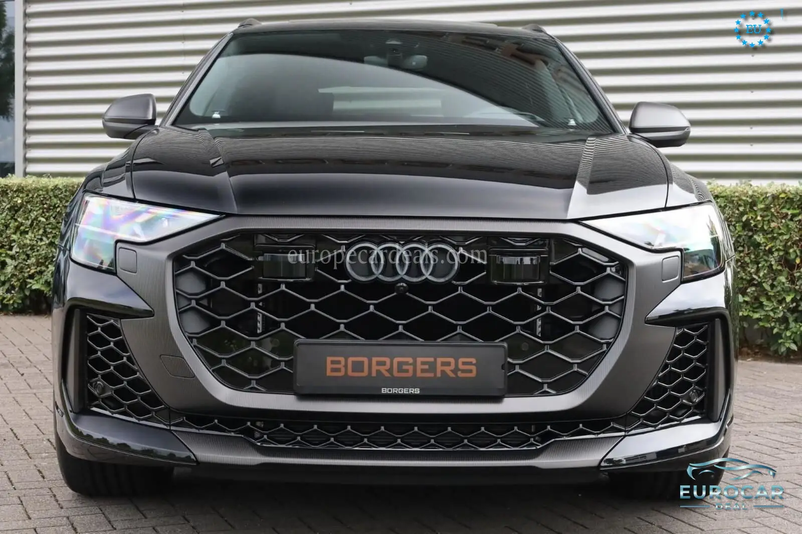 Audi RSQ8