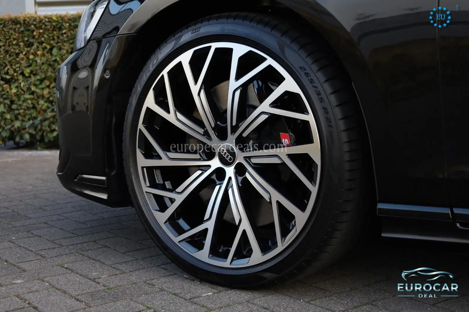 Audi S8