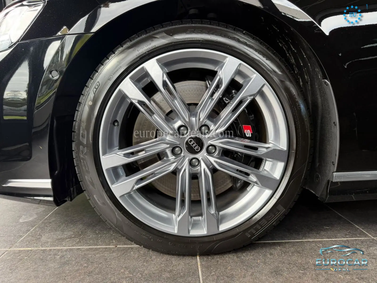 Audi S8