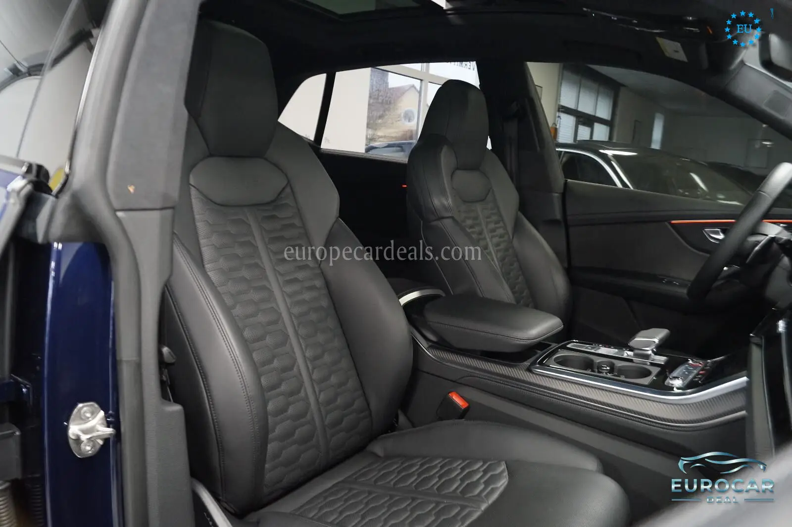 Audi RSQ8