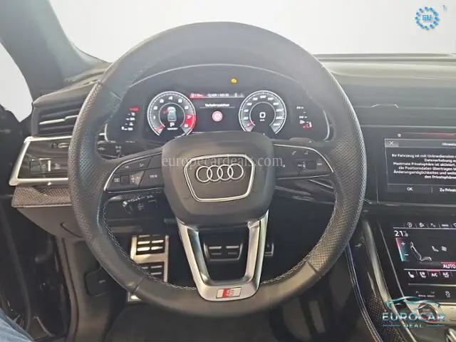 Audi SQ8