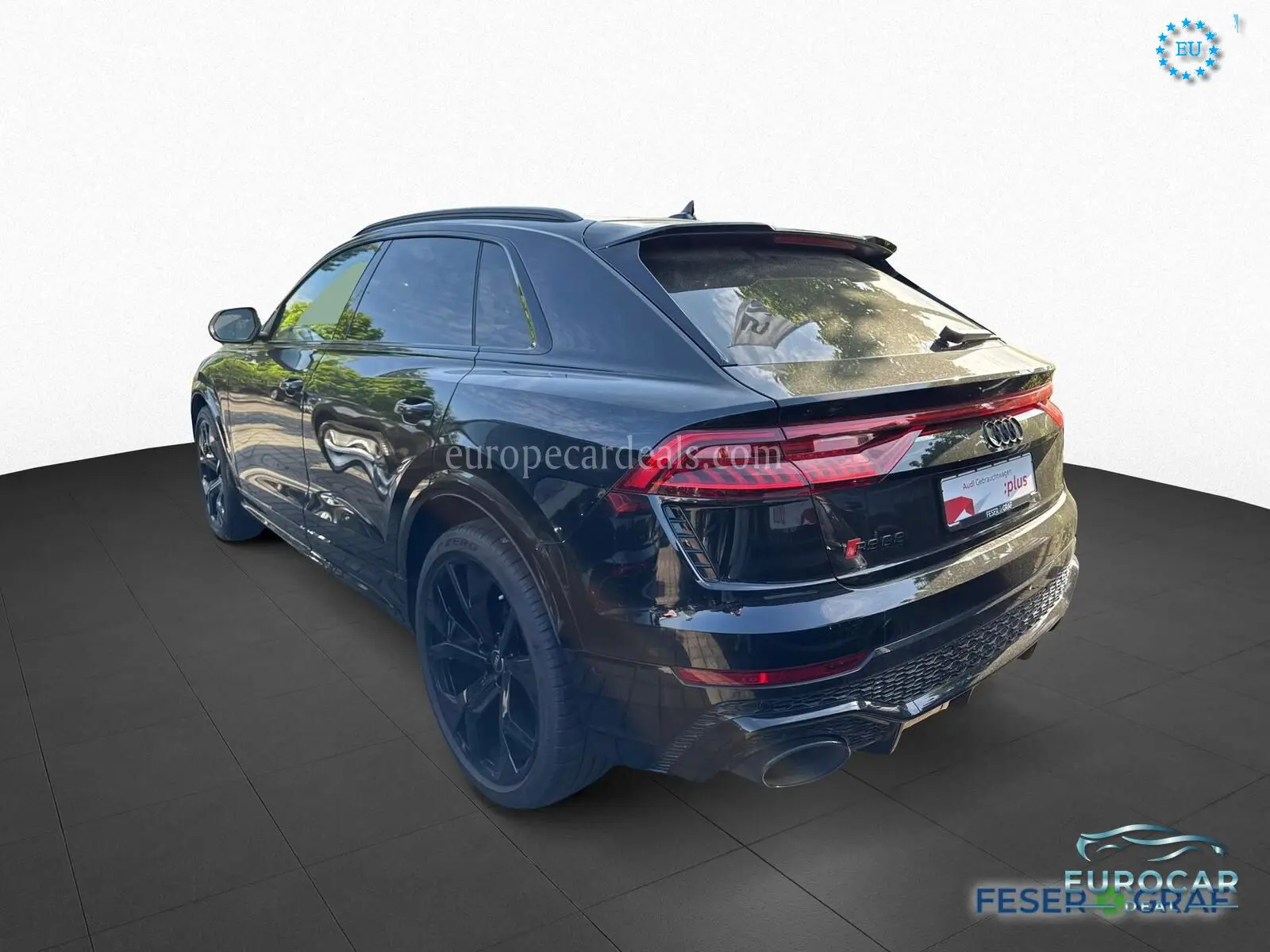 Audi RSQ8