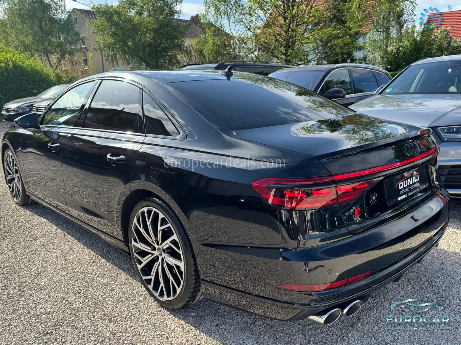 Audi S8