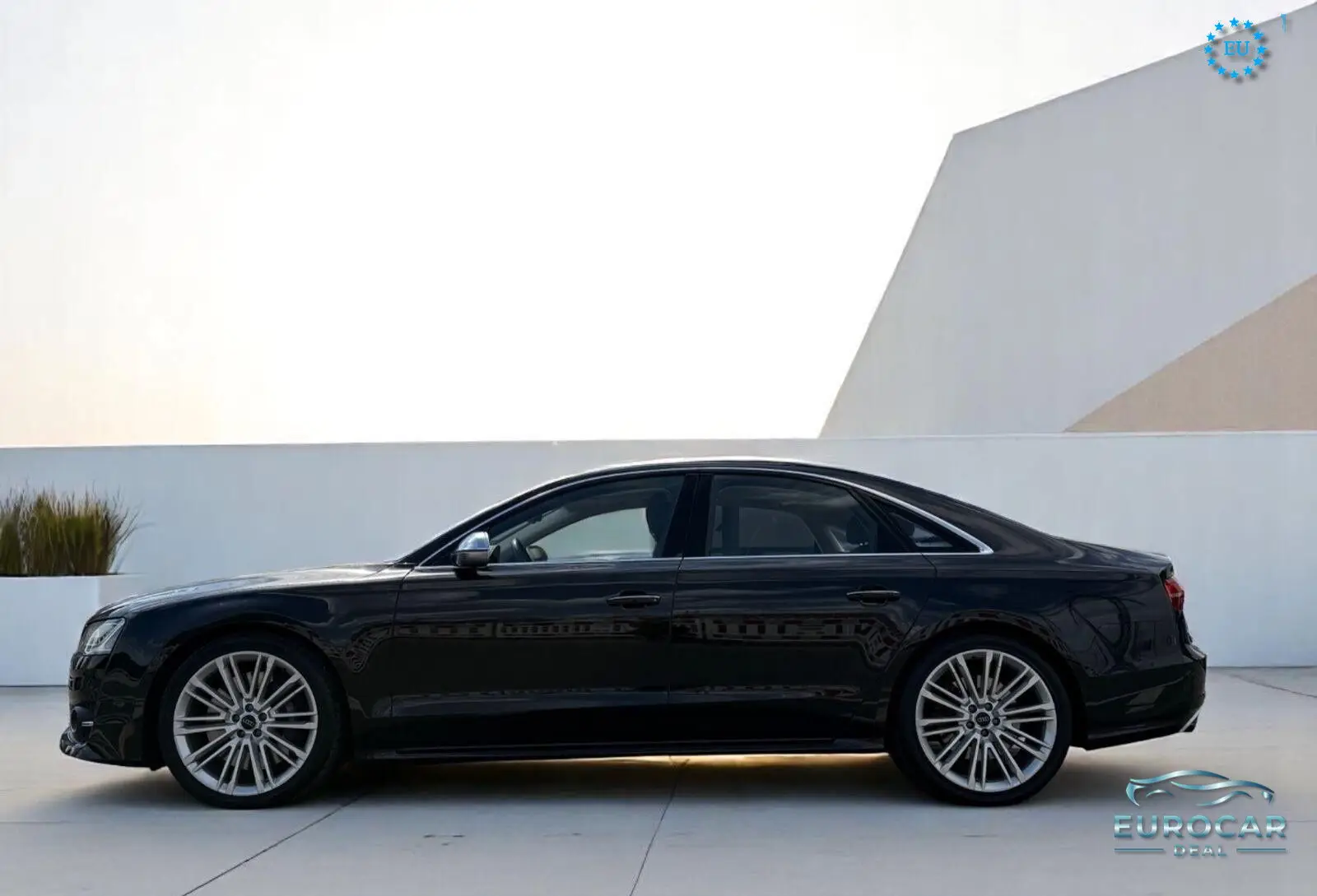 Audi S8