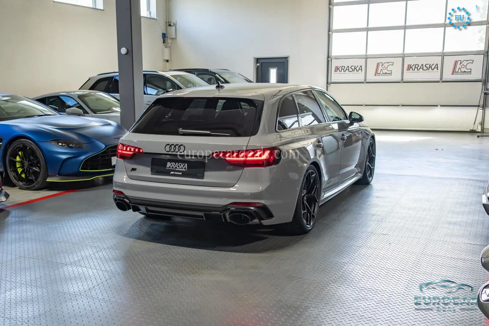 Audi RS4