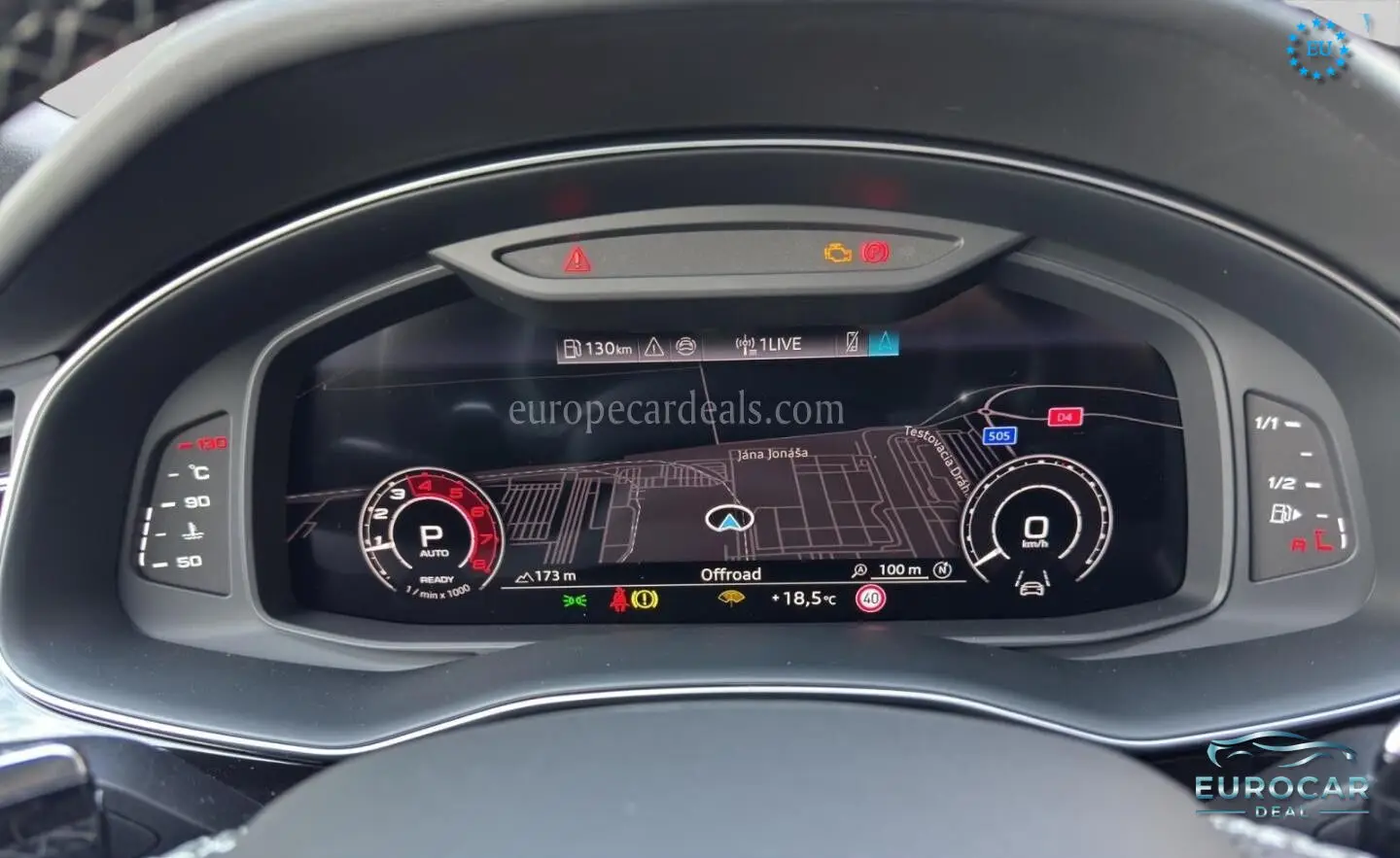 Audi RSQ8