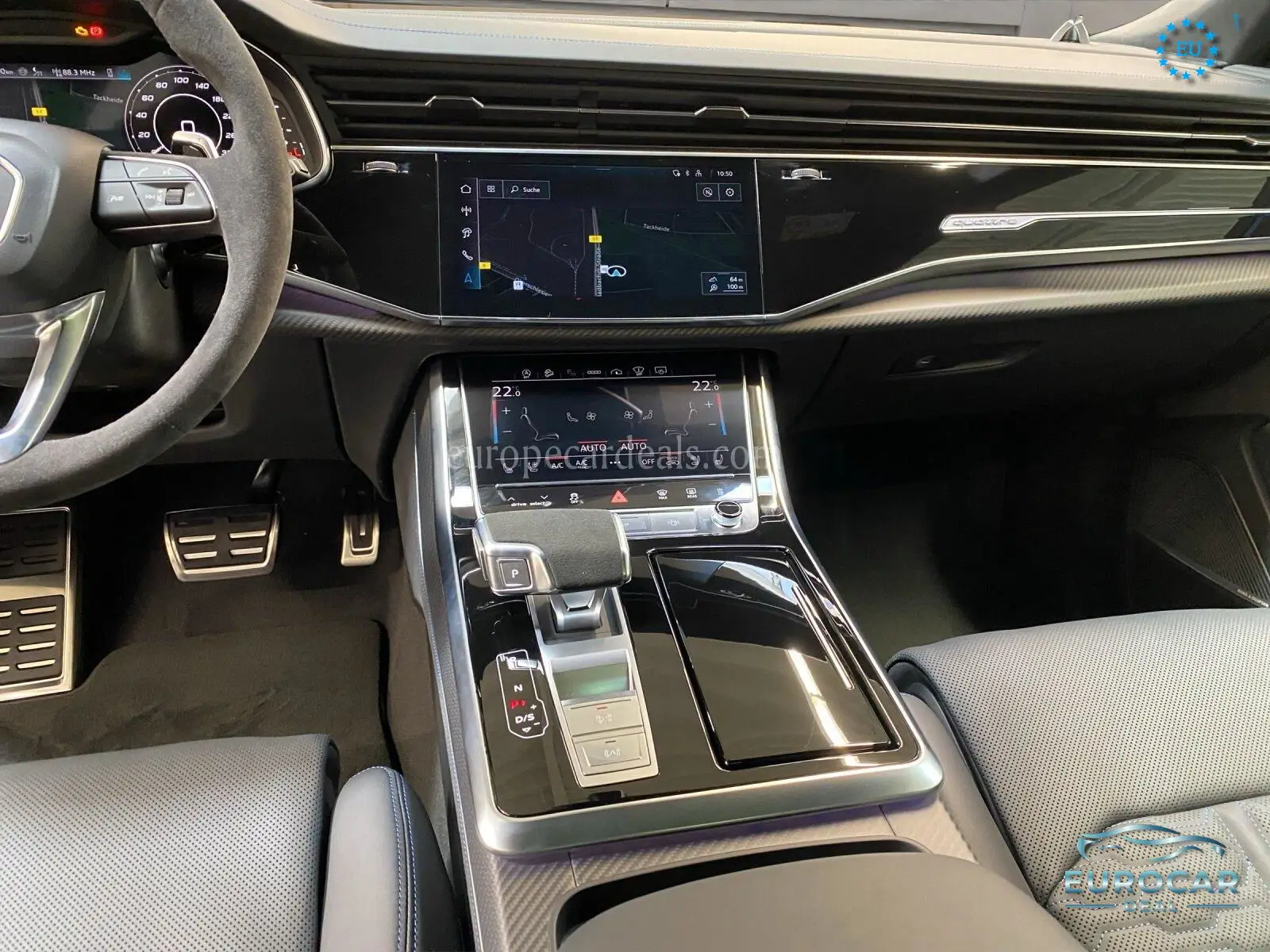 Audi RSQ8