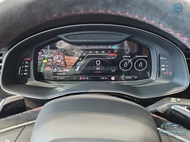 Audi RSQ8
