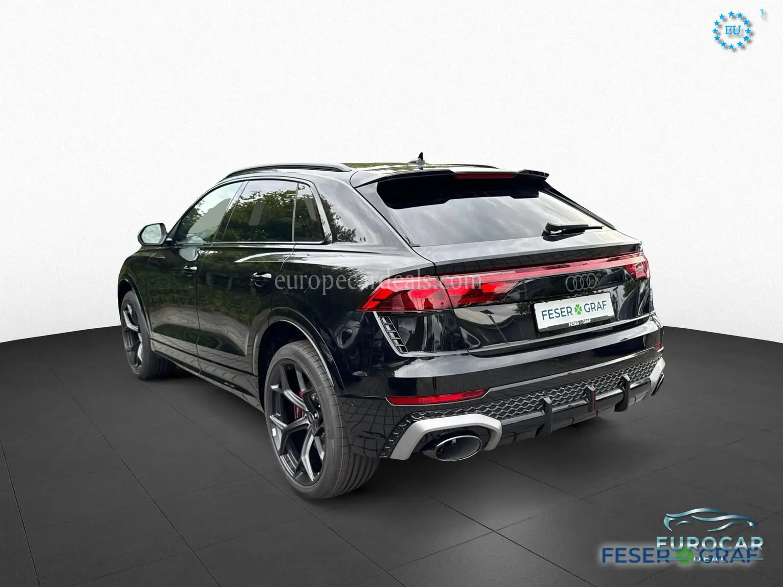 Audi RSQ8